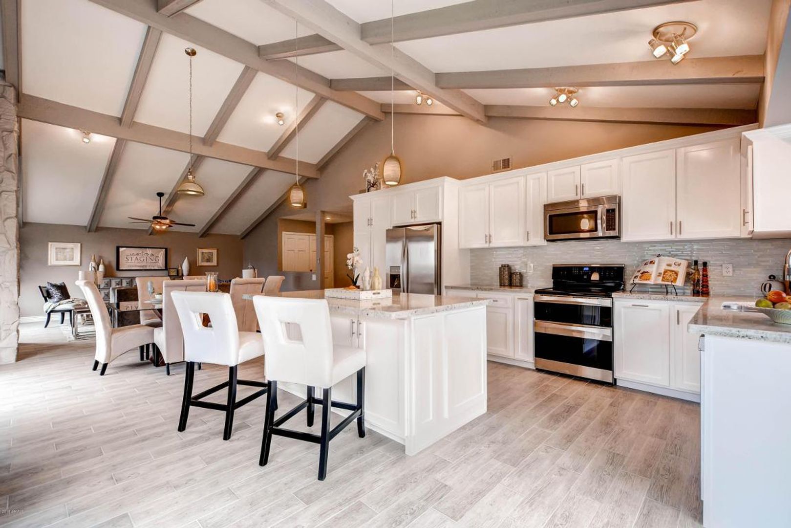 Scottsdale House: 7619 N Via Del Elemental