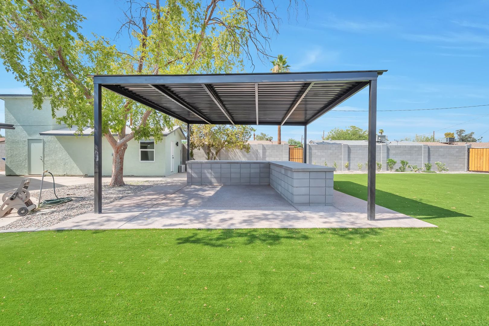 Tempe House: 1930 E Palmcroft