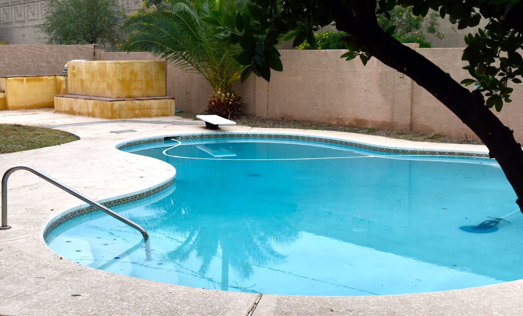 Tempe House: 1119 E Riviera Dr