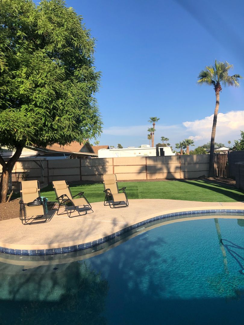 Tempe House: 2009 E Carson Dr