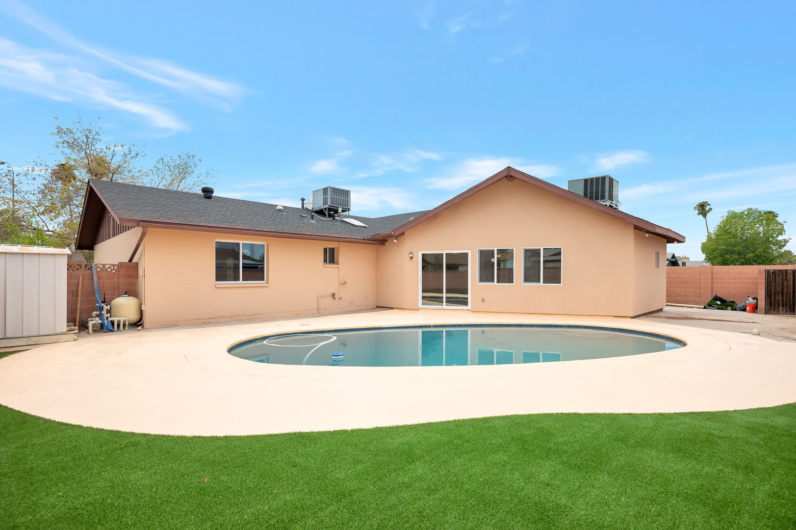 Tempe House: 1672 E Bishop Dr