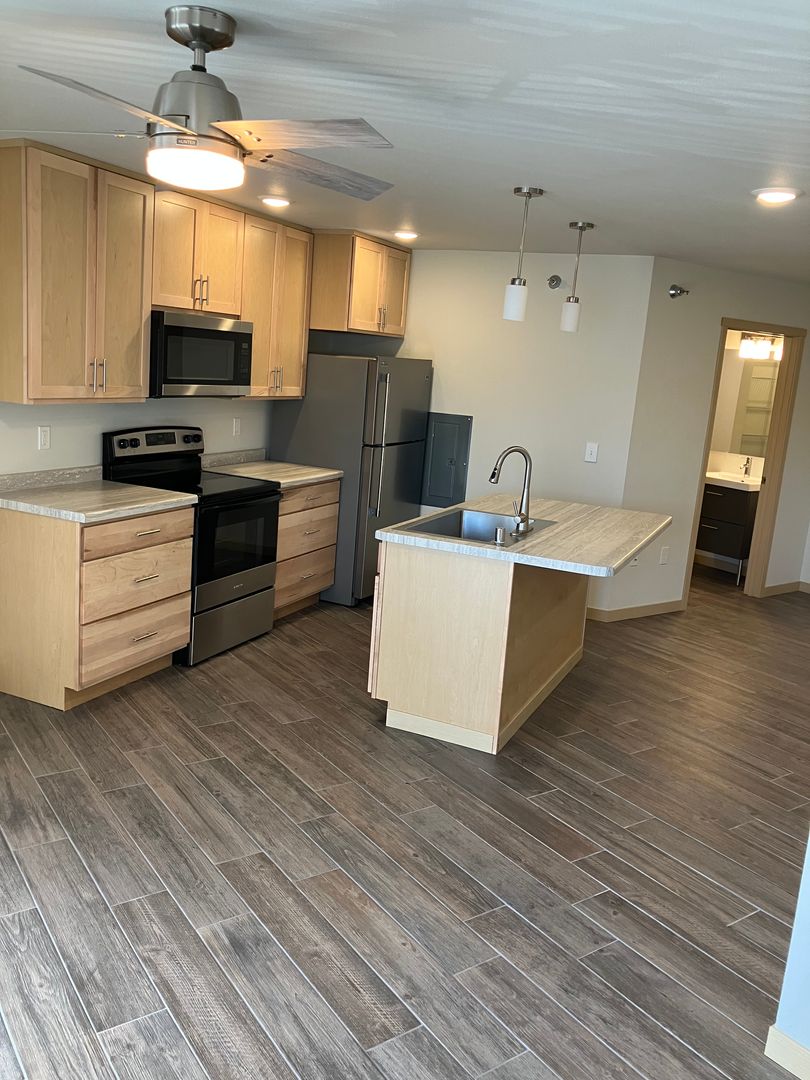 Onalaska Apartment: 455 Century Place