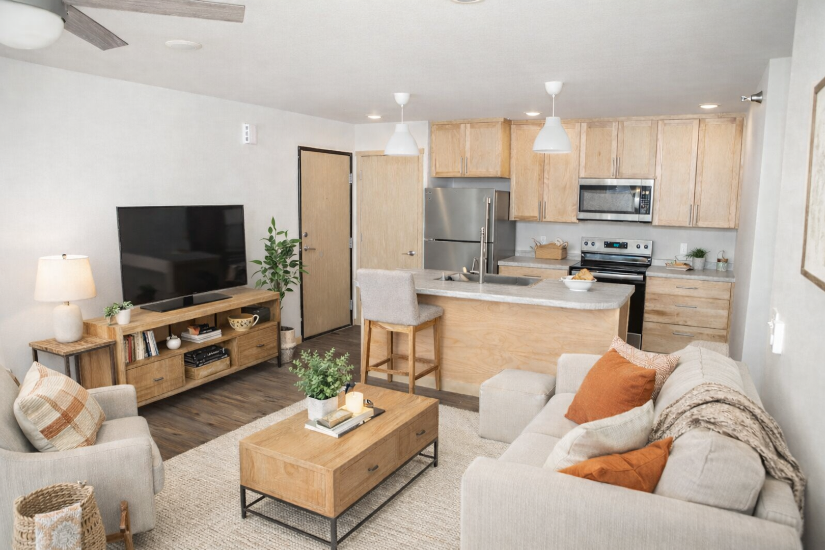 Onalaska Apartment: 420 Century Place