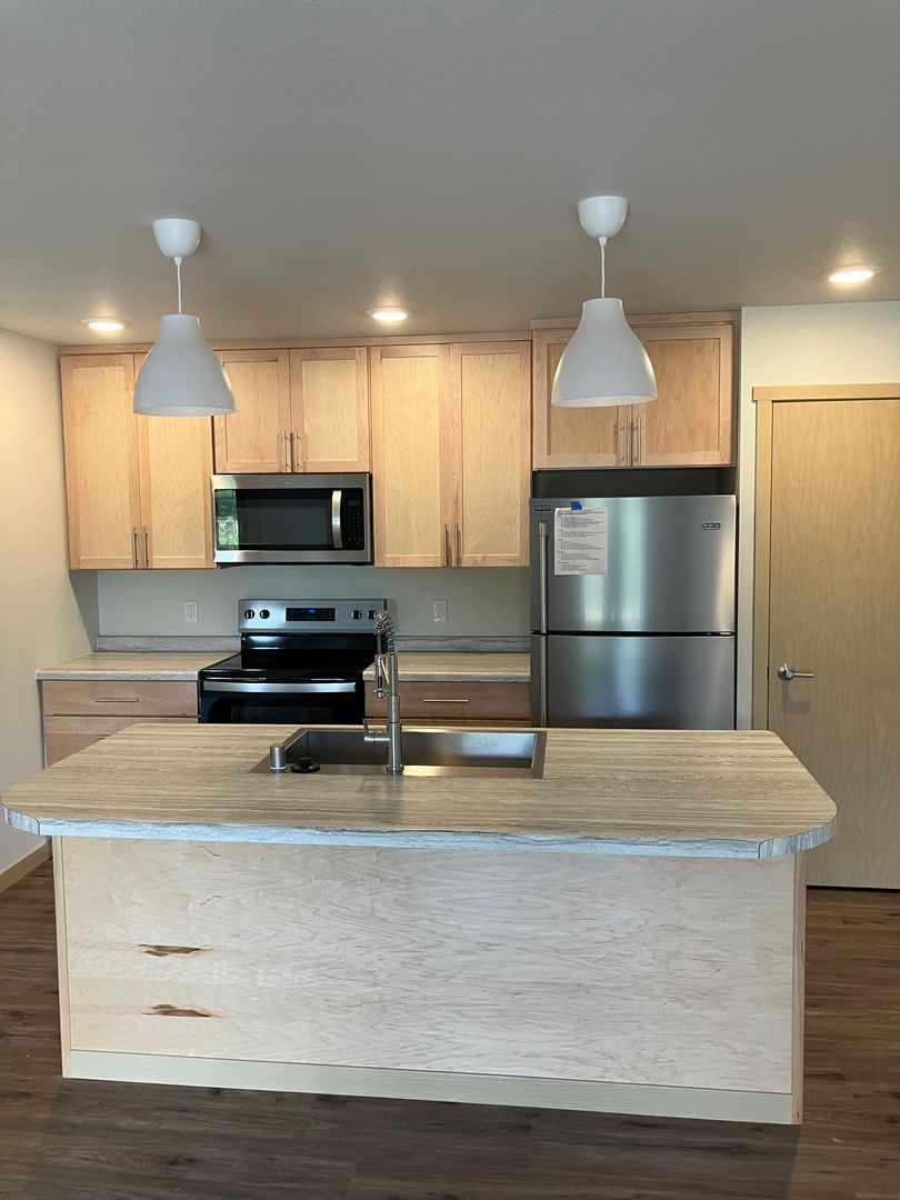 Onalaska Apartment: 430 Century Place