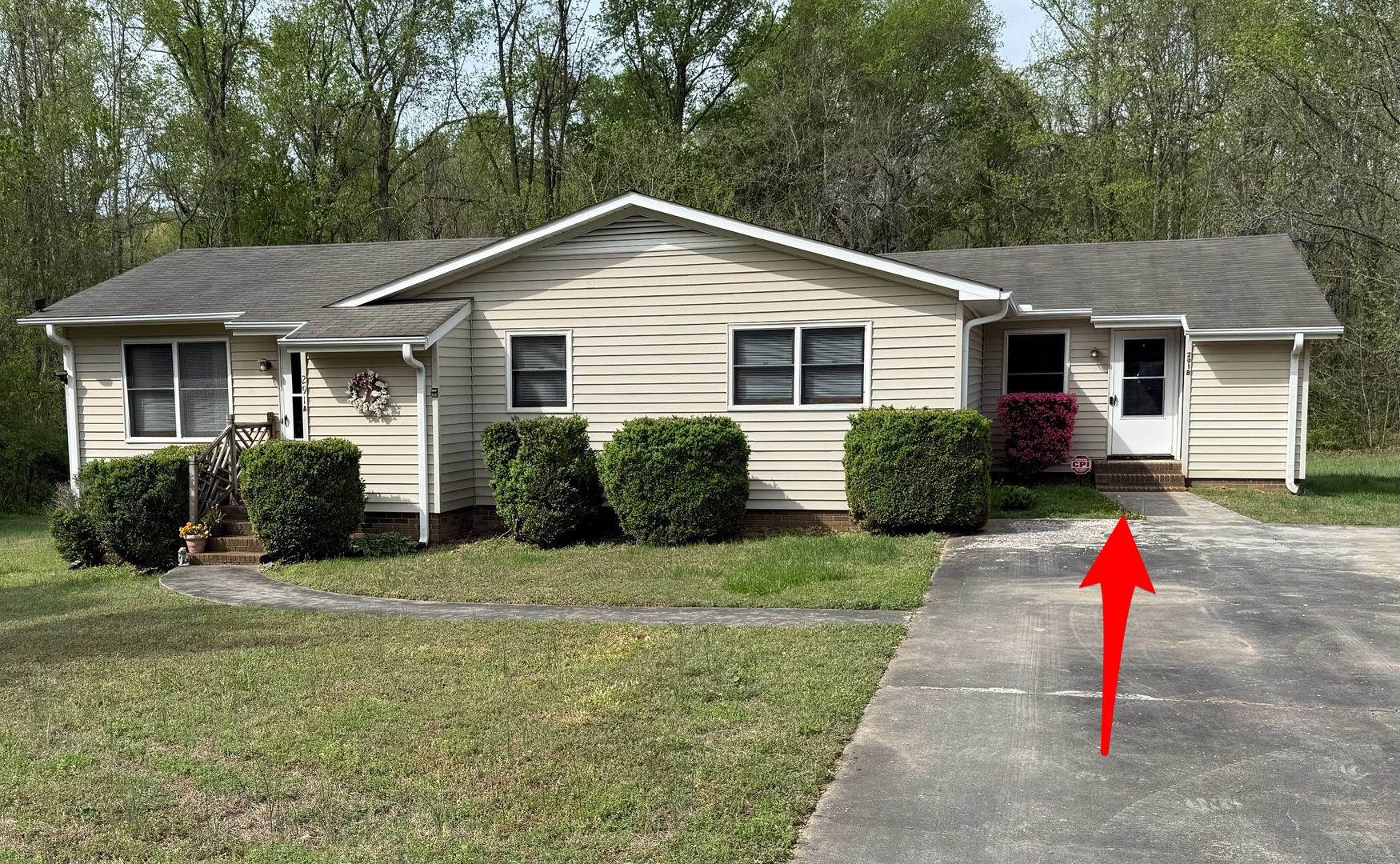 Lexington Apartment: 291 Tussey Road