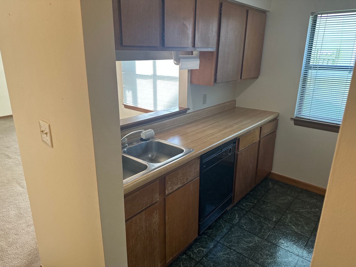 Sunrise Terrace Apartments 5 of 12