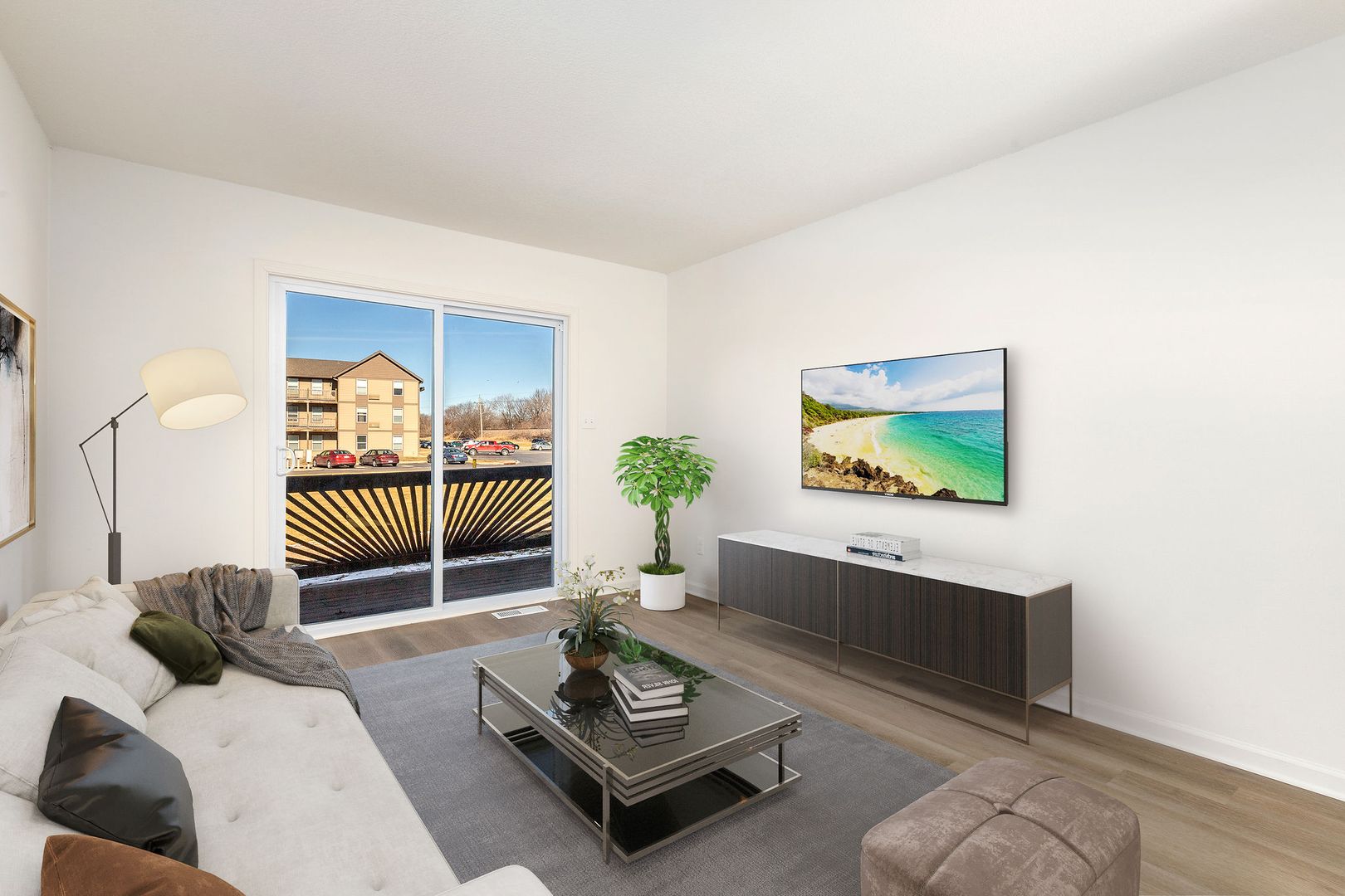 Olathe Multiplex: 636 Lakehurst