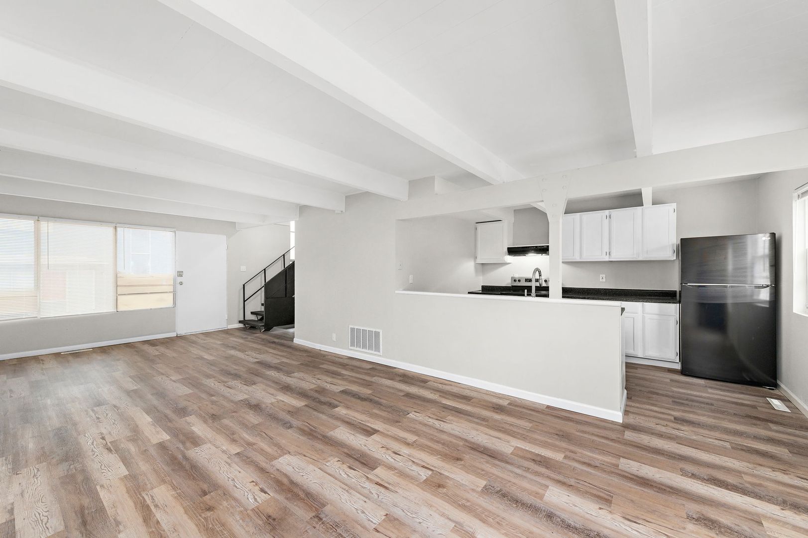 Kansas City Apartment: 2410-2496 N. 38th Street