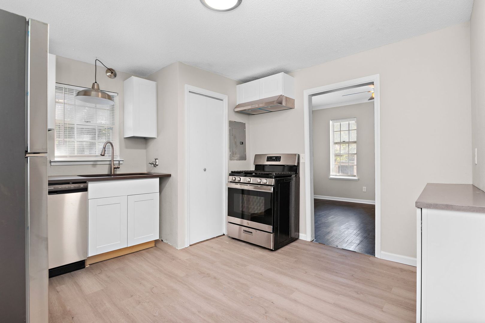 Kansas City House: 3909 Springfield Ave