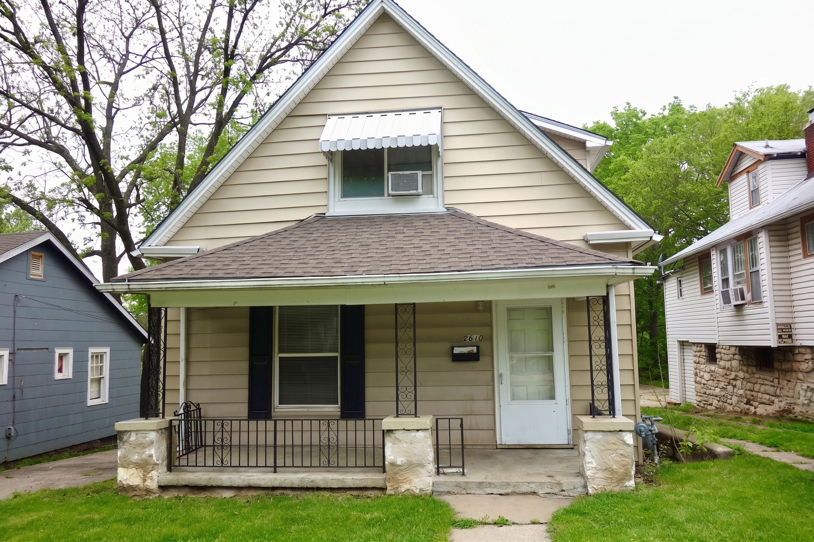 Kansas City House: 2610 Quincy Ave