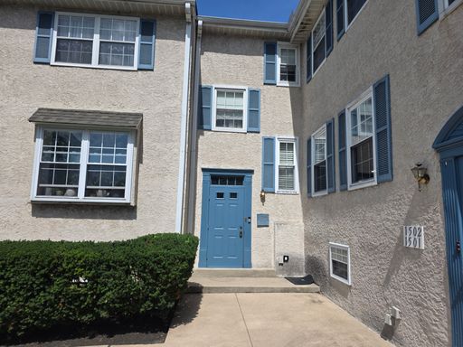 2 Bed 1 Bath Rental at 44 S. Lansdowne Avenue, Unit 1402, Lansdowne, PA – photo 1