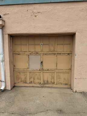 1 Car Garage