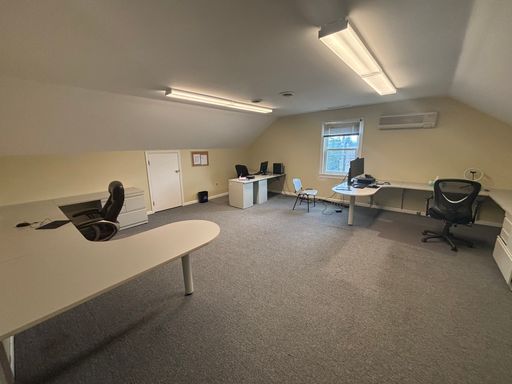 1000 North York Road - 02