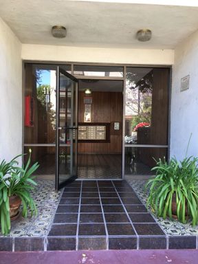 1br - 517ft2 - 1 Bedroom & 1 Bathroom (Los Angeles) – photo 1