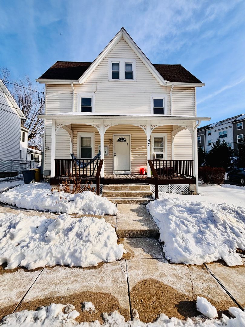 Bryn Mawr Apartment: 47 South Merion Avenue