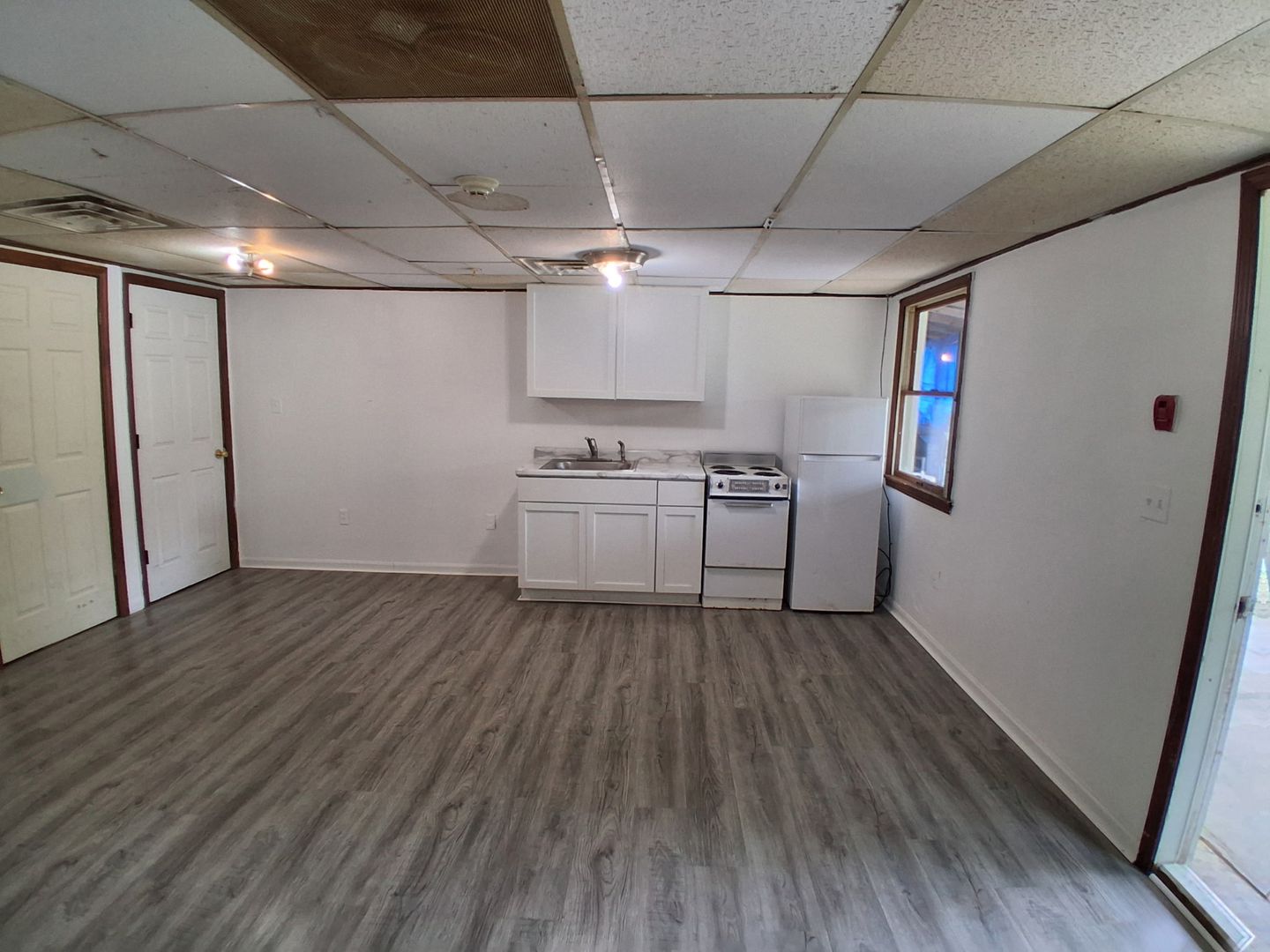 St. James Apartment: 13635 St Rt V