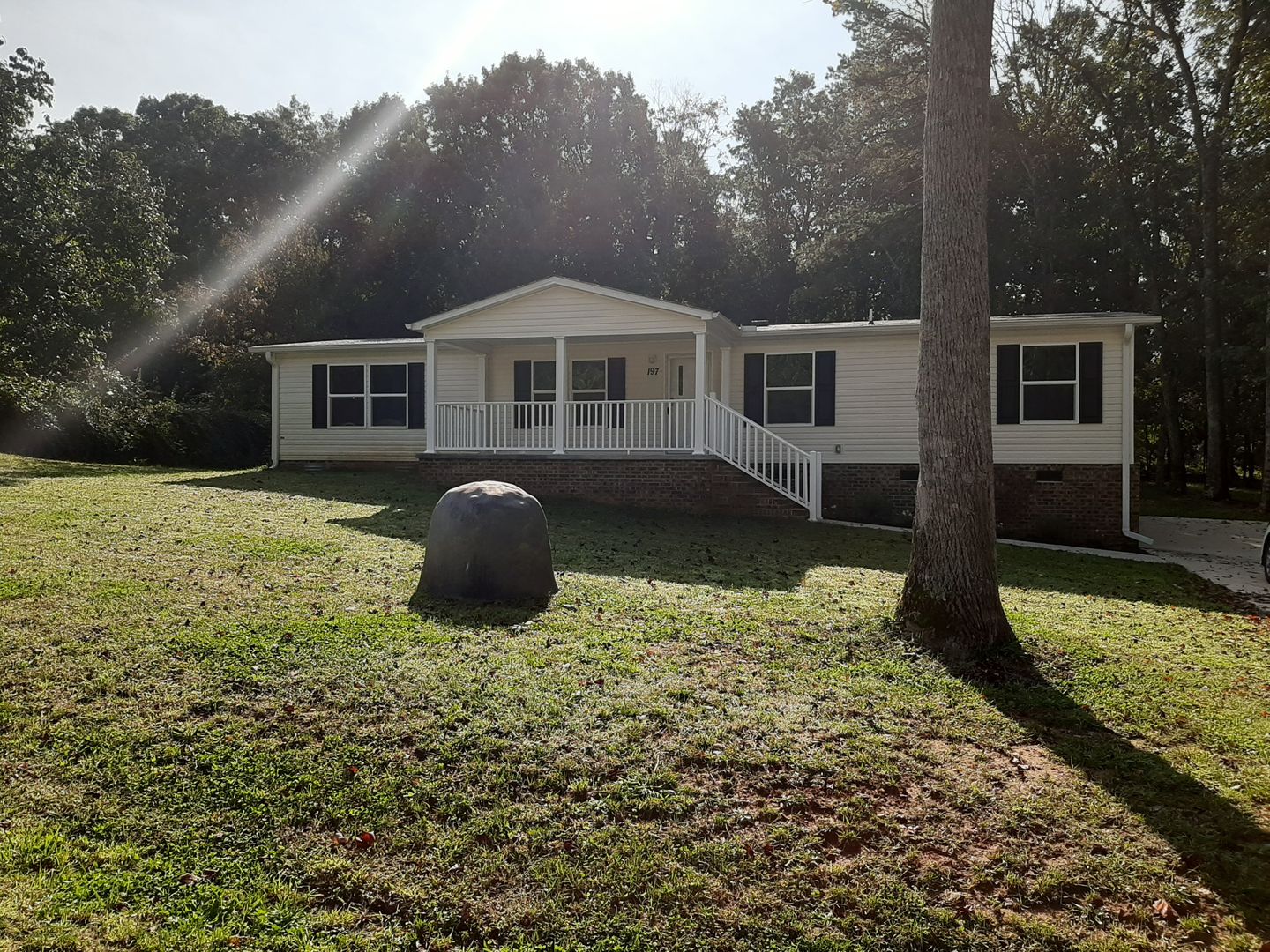Statesville House: 197 Brandenburg Dr.