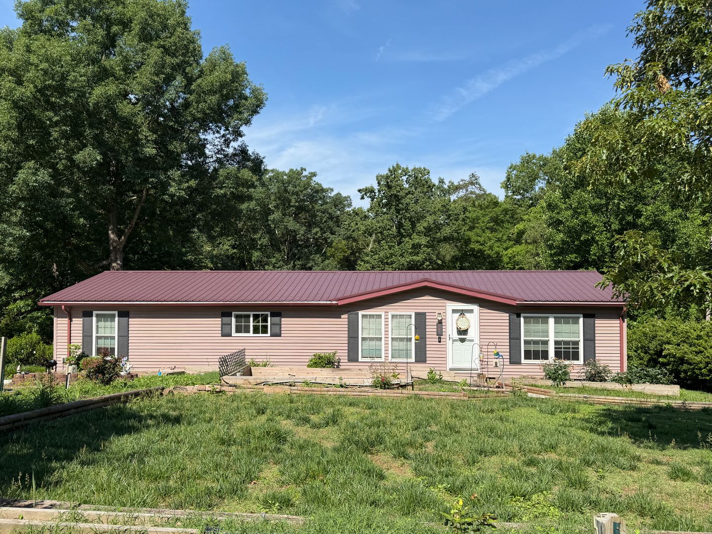 Statesville House: 207 Big Tree Dr