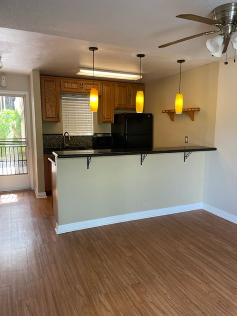 Mililani Townhome: 95-510 Wikao ST #A102