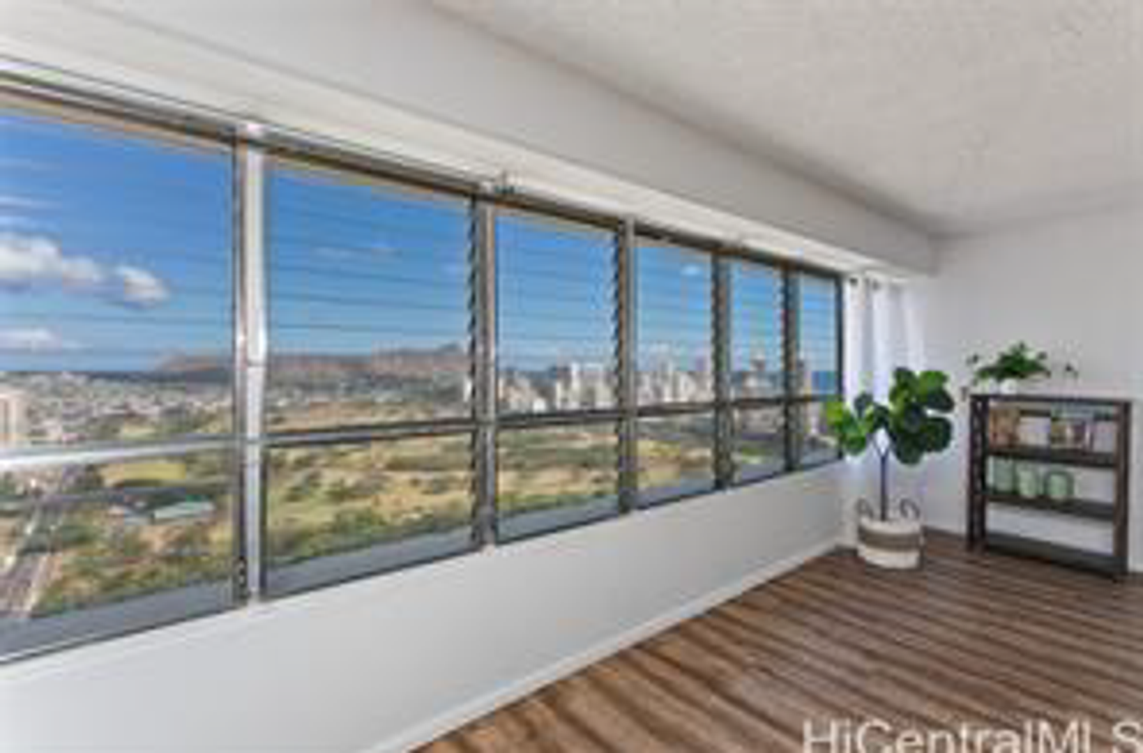 Honolulu Condo: 2525 Date St #3701