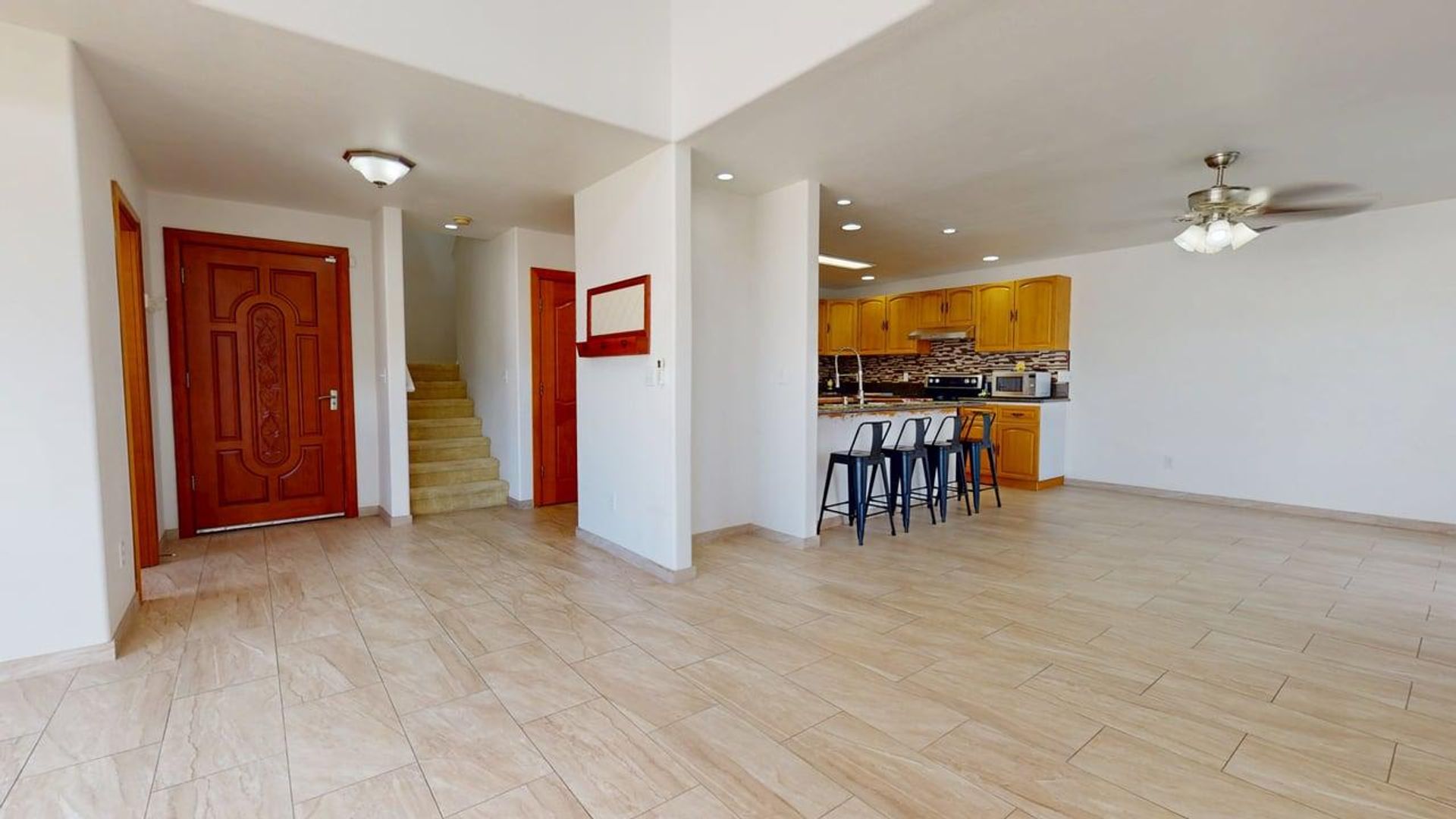 Waianae House: 87-109 2 Kulaaupuni Street #2