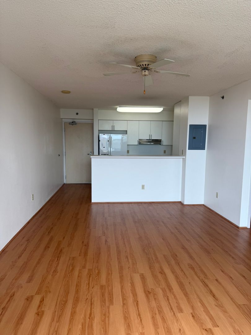 Honolulu Condo: 215 N King St. Unit 603