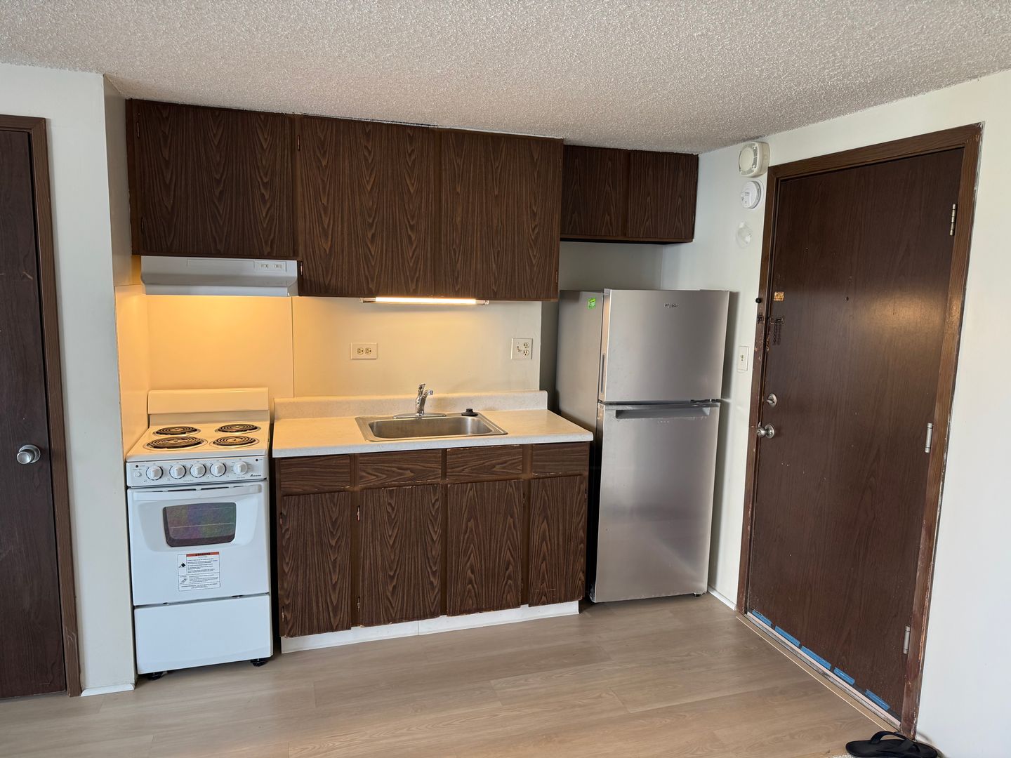 Honolulu Condo: 824 Kinau St #303