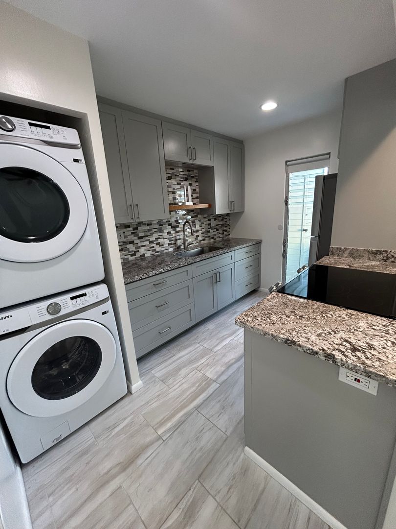 Mililani Townhome: 94-521 Makohilani St. #1006