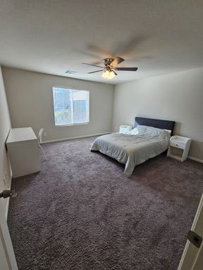 Room For Rent. Furnished. Shared Bathroom