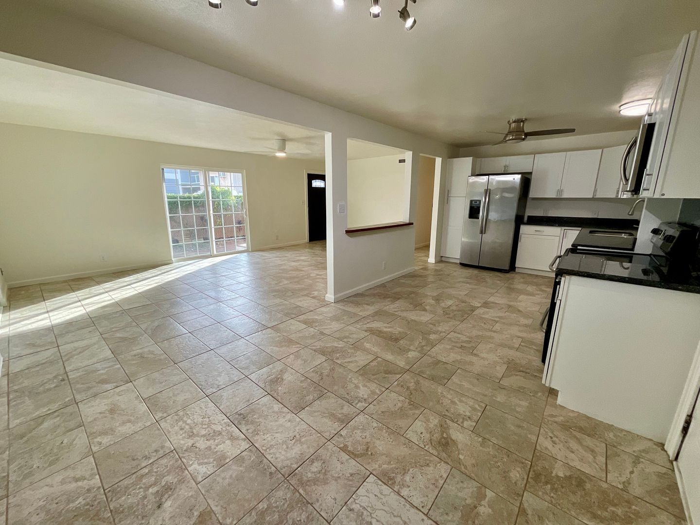 Waianae House: 87-059 LOWER Waianae Valley Rd