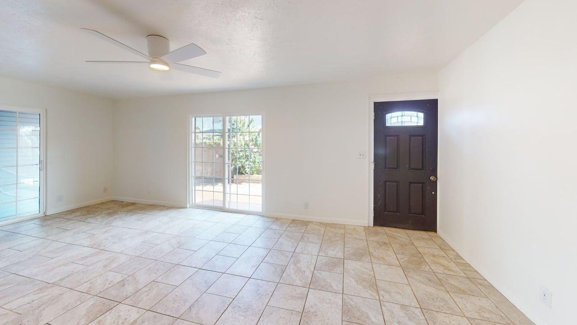 Waianae House: 85-059 LOWER Waianae Valley Rd