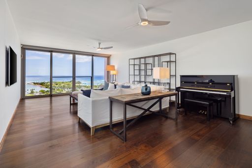 Luxury PH. Ocean Views. Resort Like Amenities – photo 1