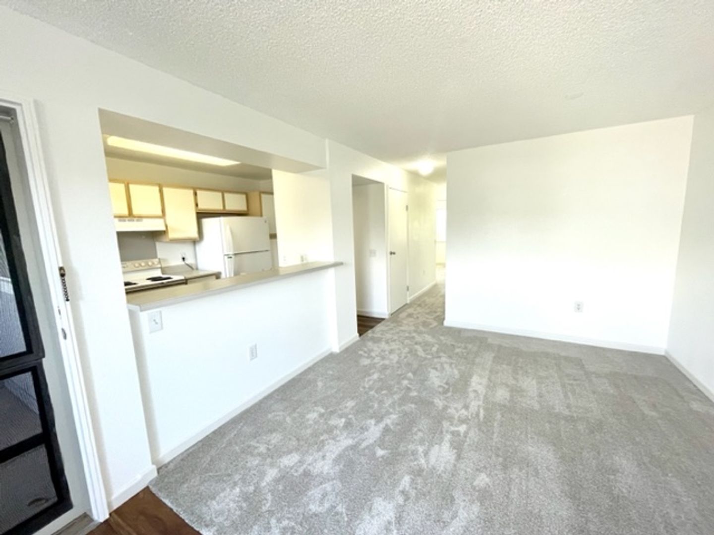 Millani Apartment: Caroline Rodriguez