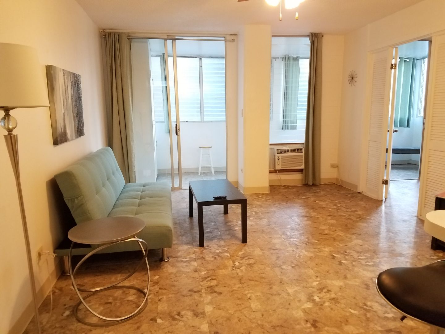 Honolulu Condo: 225 Liliuokalani Ave #2A