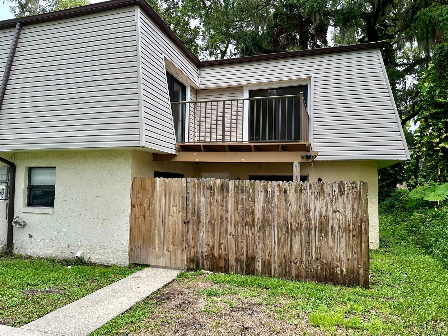 Port Orange Apartment: 85-88 Springwood Square