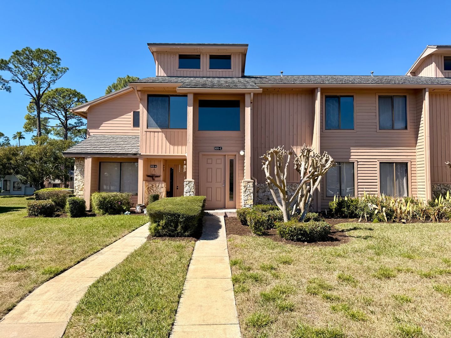 Daytona House: 105 Wood Duck Circle