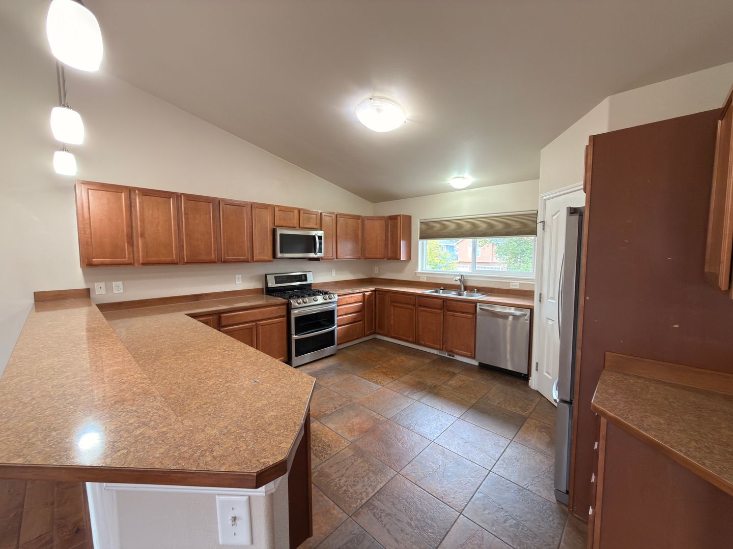 Anchorage House: 5541 Big Bend Loop