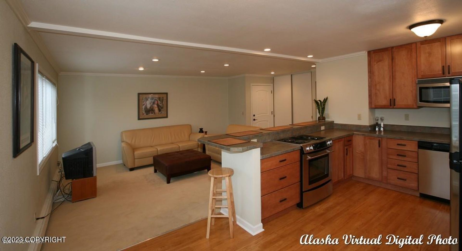 Anchorage Apartment: 337 E 24th Ave