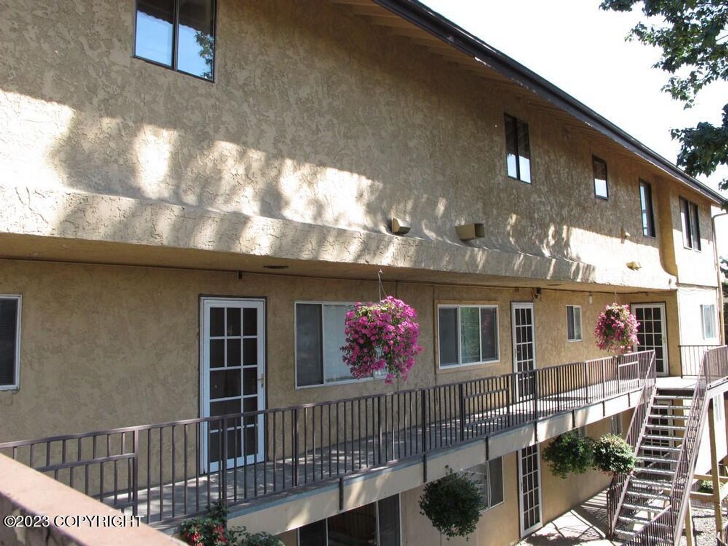 Anchorage Apartment: 524 Eyak Dr