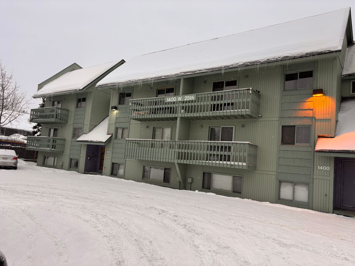 Anchorage Apartment: 1400 W 25th Ave.