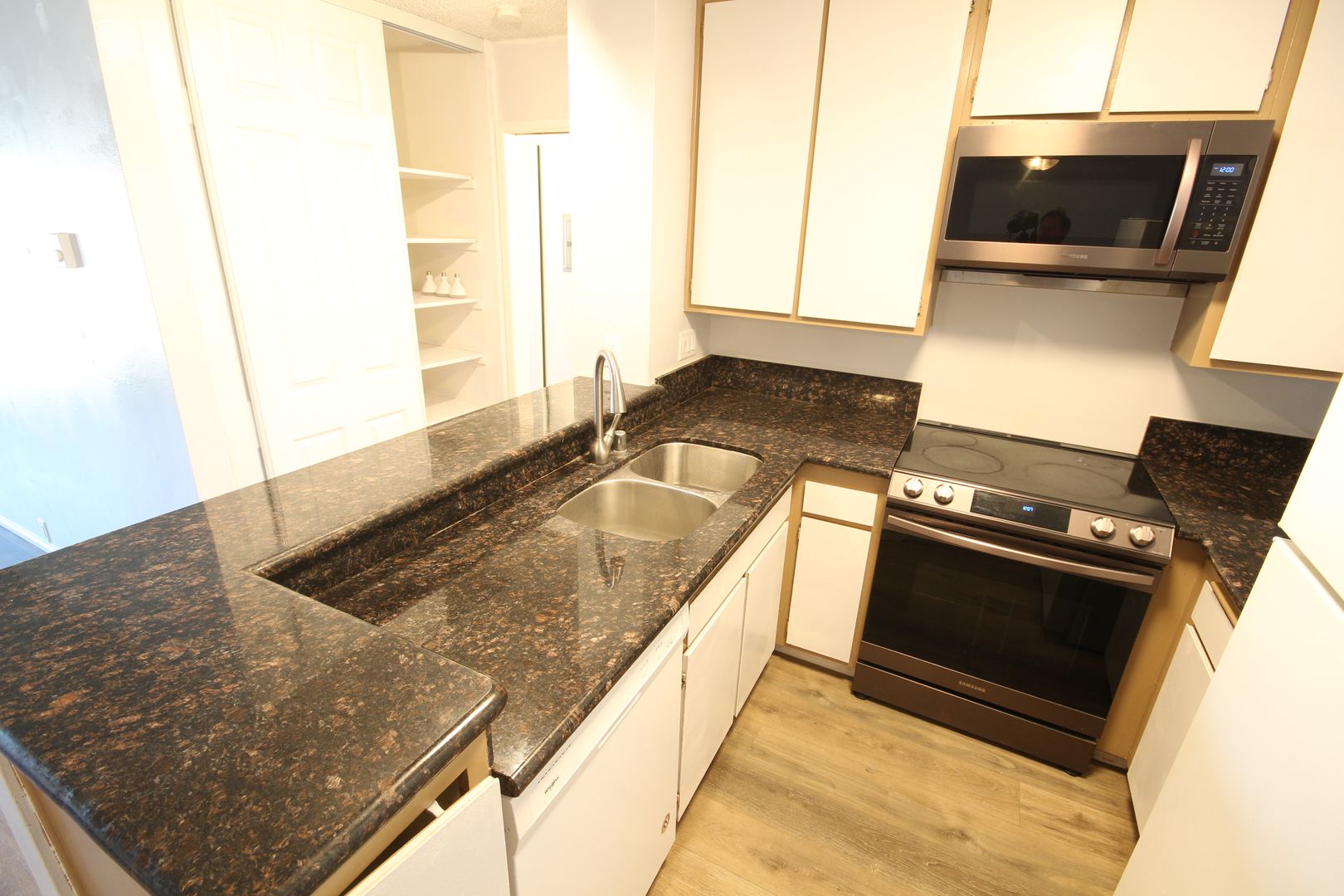 San Diego Condo: 1885 Diamond St, Unit 230