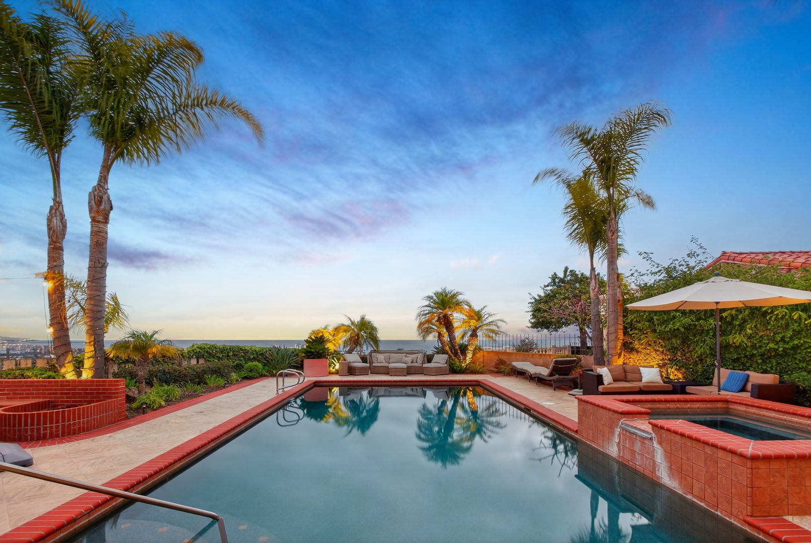 San Diego House: 5303 Alta Bahia Ct