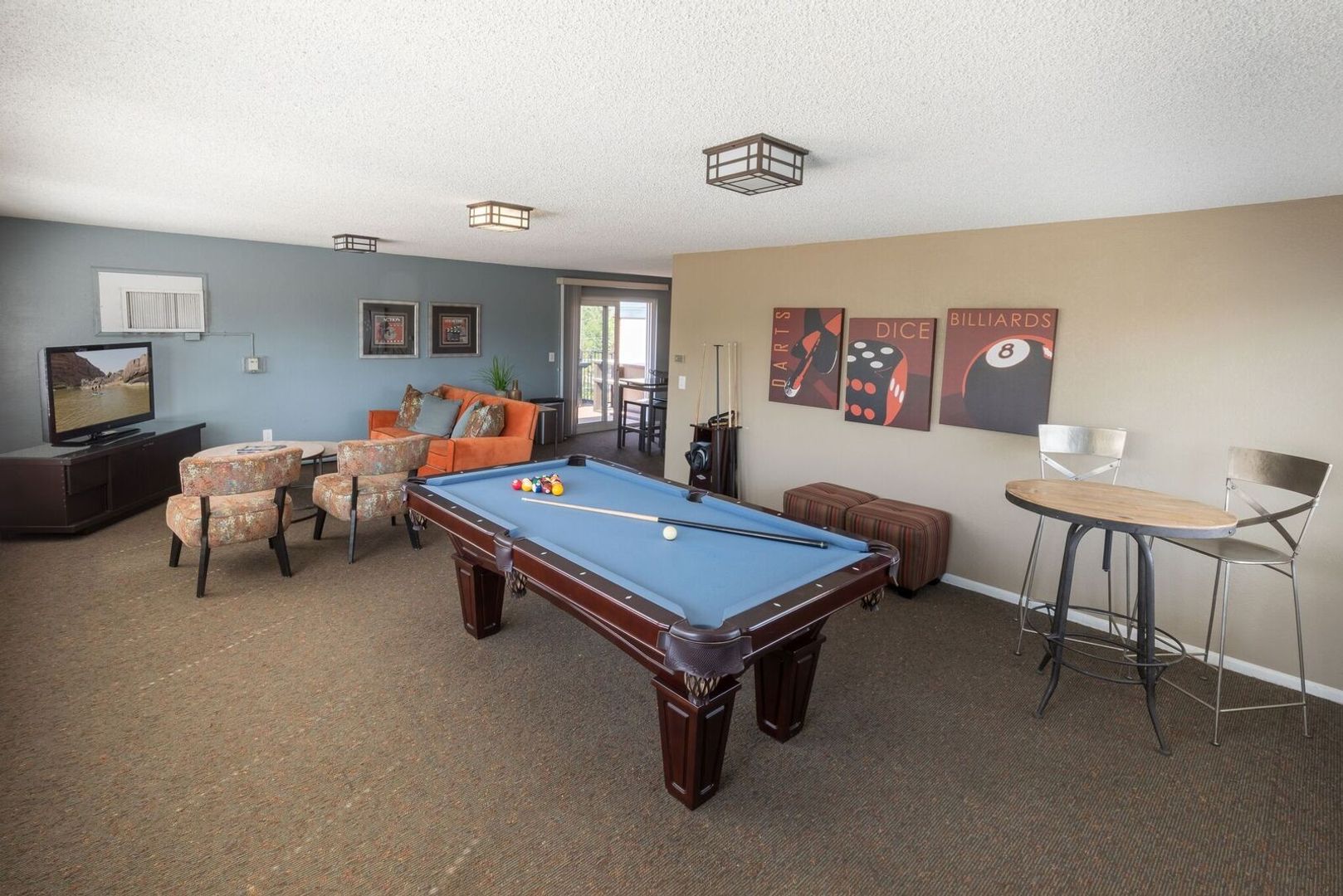 Game room at Winchester &amp; Browning Apartments (2 of 8)