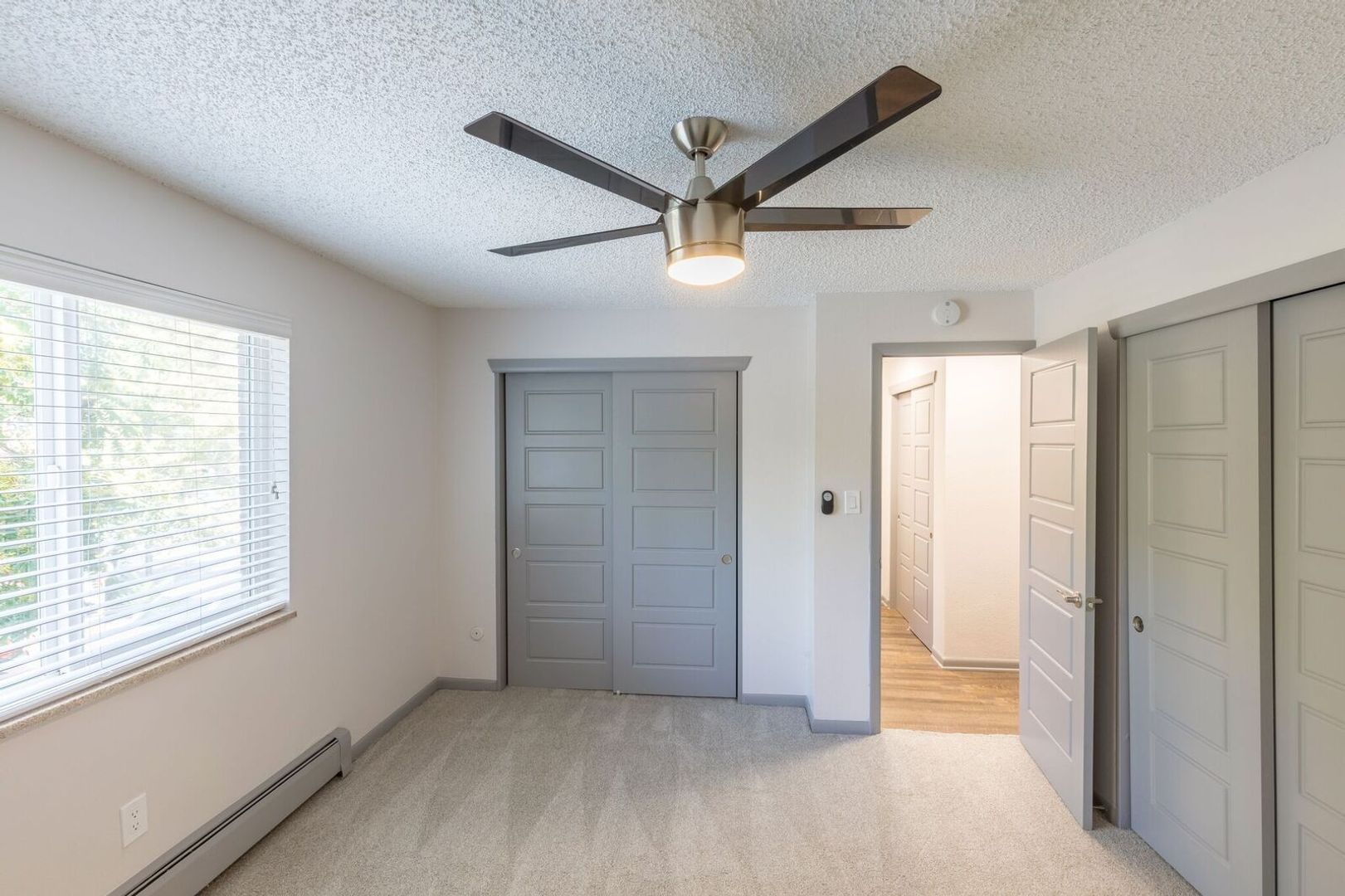Englewood Apartment: 3535 S. Clarkson St.