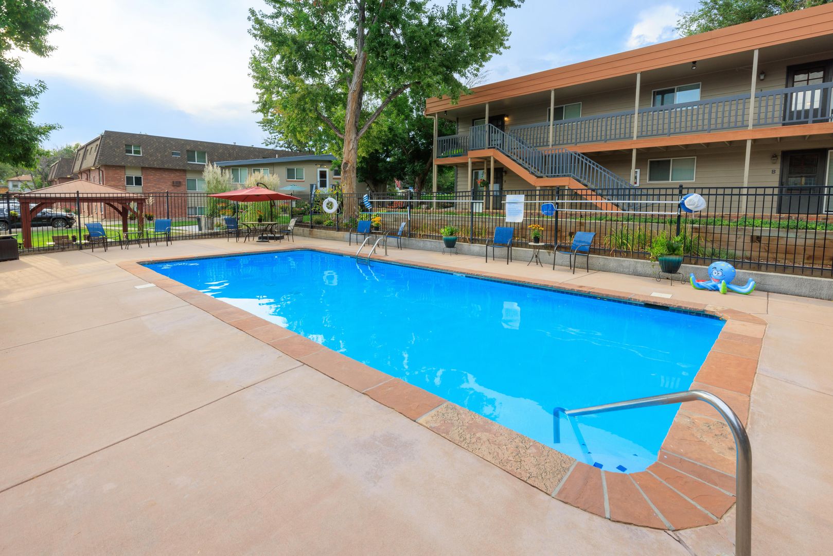 Arvada Place Apartments 9 of 12