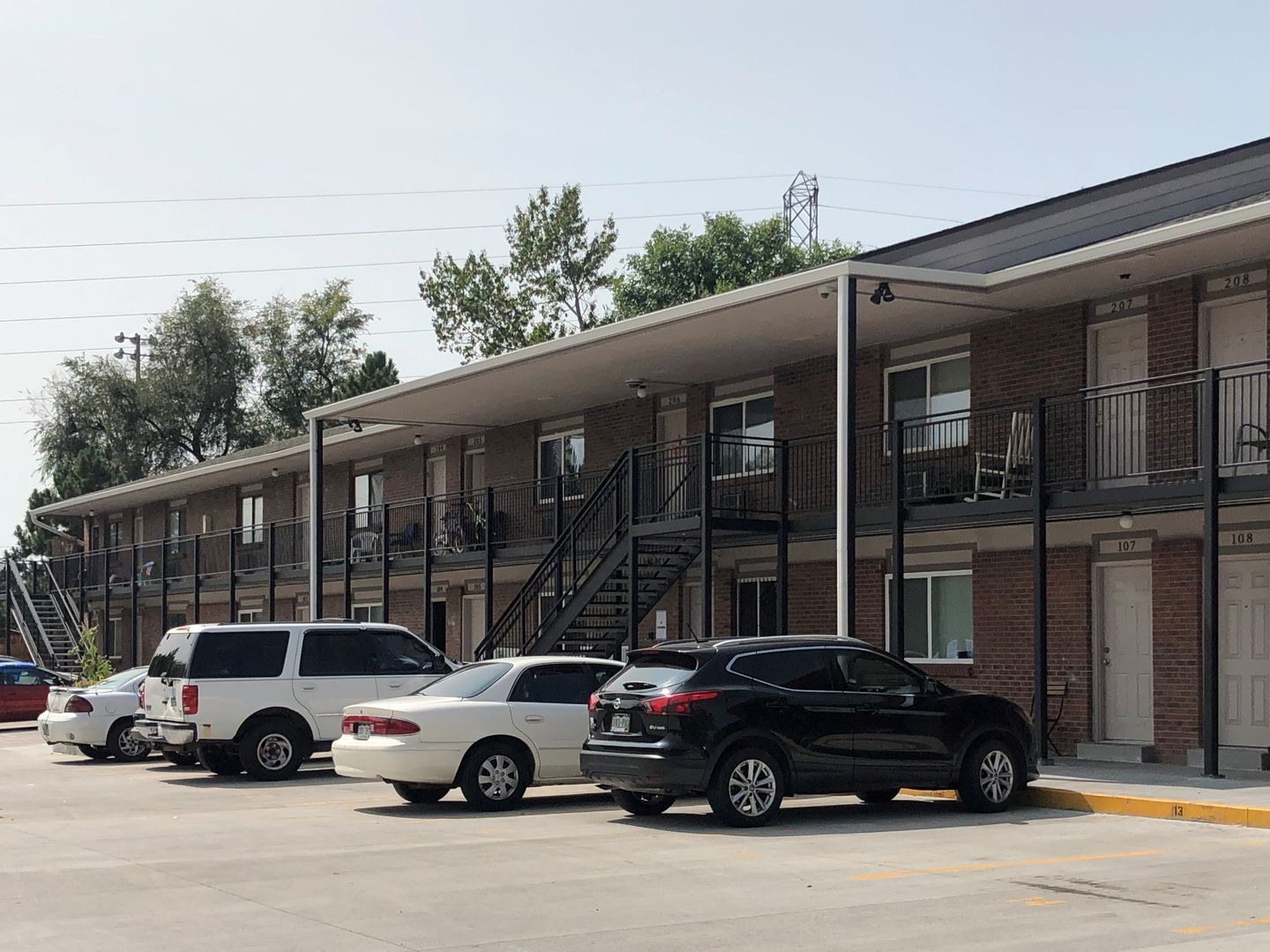 Lakewood Apartment: 1221 Yarrow St.