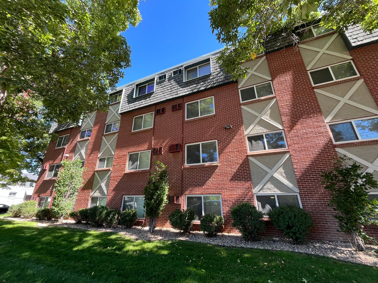 Englewood Apartment: 3030 S. Bannock St.