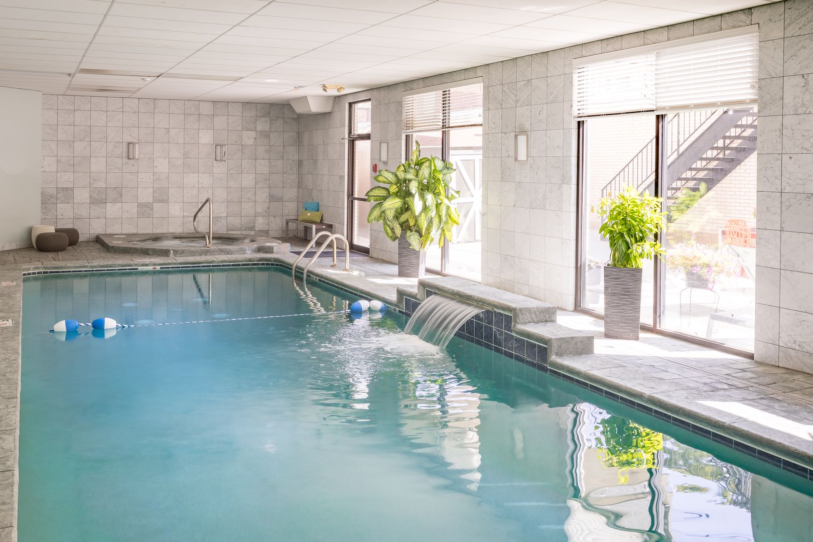 Pool at Somerset Apartments (1 of 2)