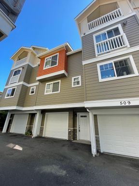 Greenlake Townhouse – photo 1