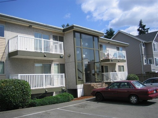 Lake City Apartment – photo 1